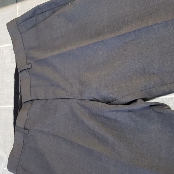 HUGO Boss Dieselstrasse 12 gray wool lined flat front Pants, Size 34R - Picture 15 of 16